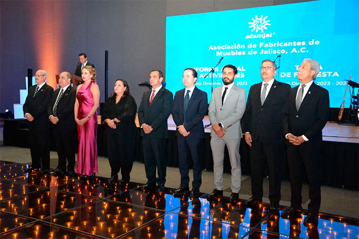IMPULSAR LA INTERNACIONALIZACIÓN DE MÁS EMPRESAS MUEBLERAS