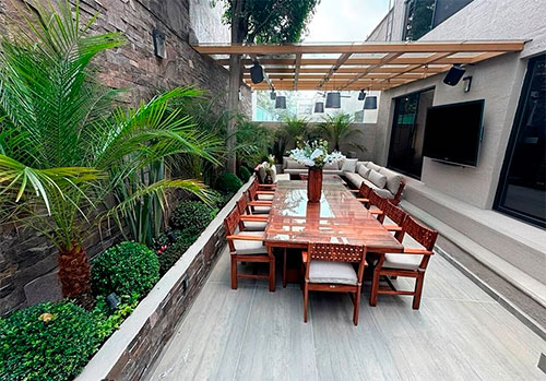MÁS DE 25 AÑOS FABRICANDO MUEBLES QUE INSPIRAN