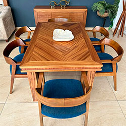 MUEBLES DE MADERA CON ALMA
